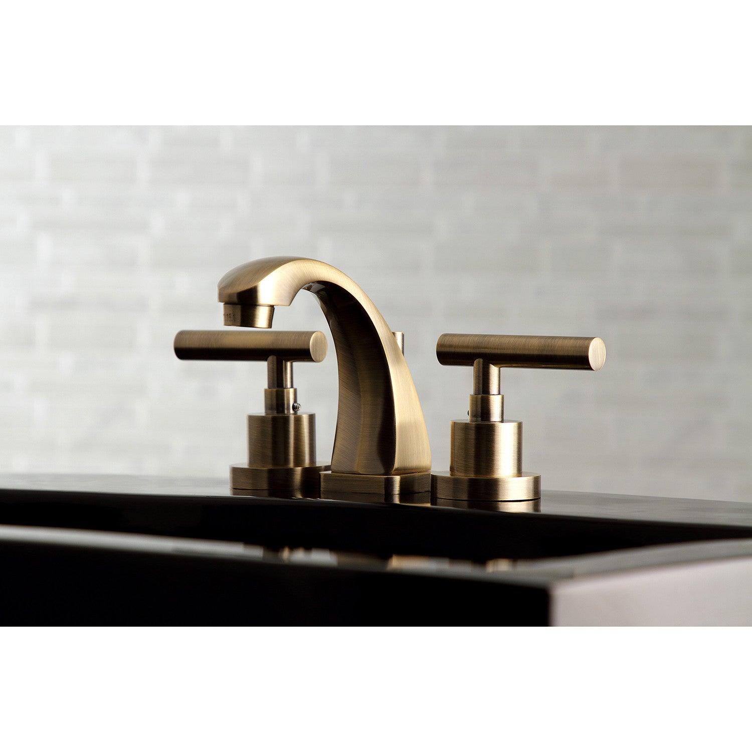 Kingston Tulare KS4943CML - Manhattan Two-Handle 3-Hole Deck Mount Widespread Bathroom Faucet with Brass Pop-Up, Antique Brass — thumbnail 3